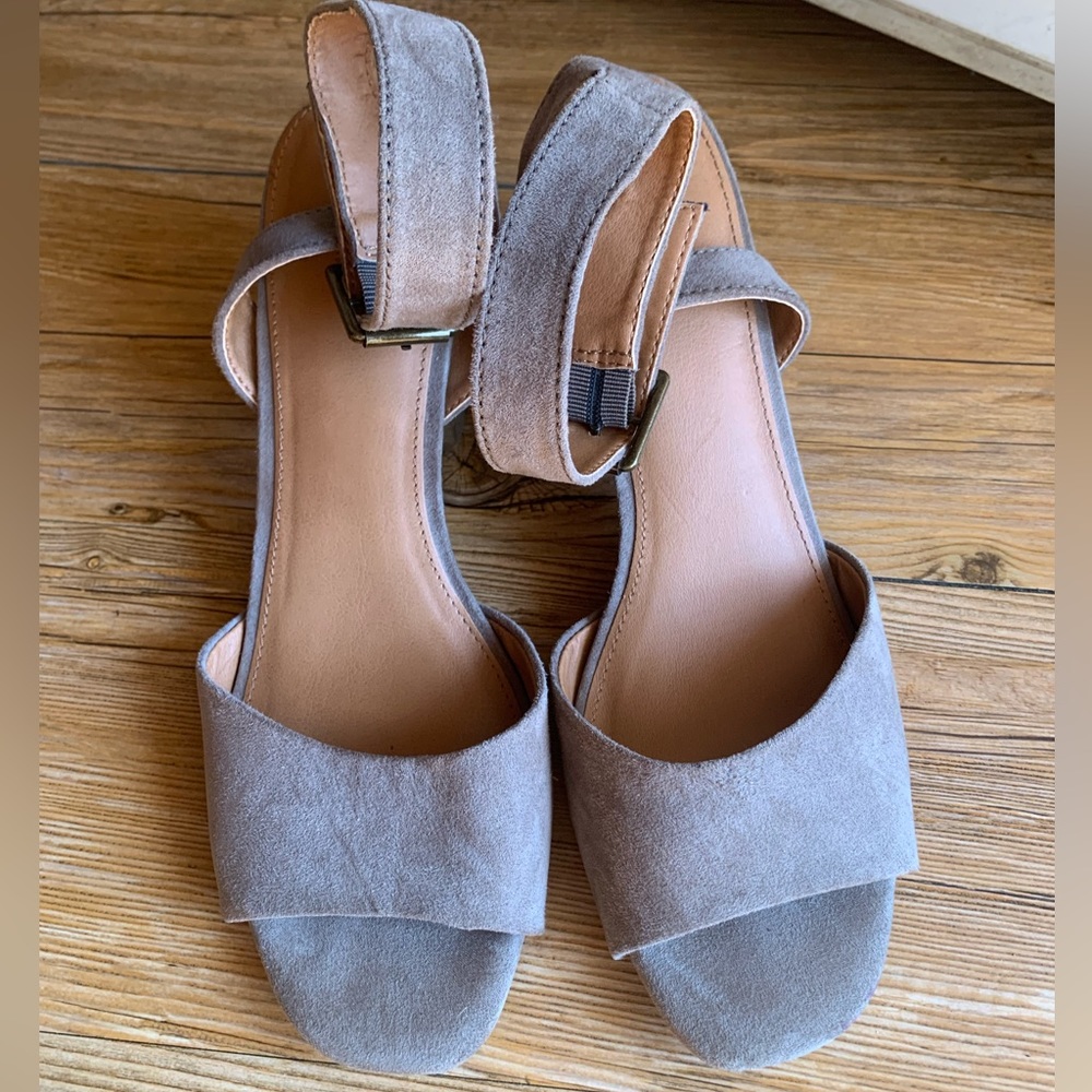 Universal Thread women’s shoes